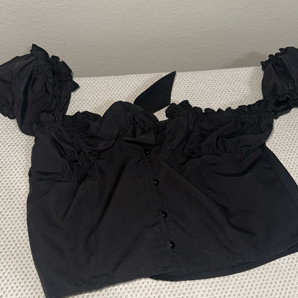 Pretty little thing top